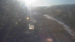 Parkoviště a hlavní vchod