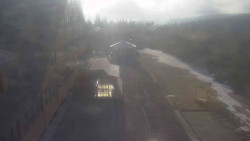 Parkoviště a hlavní vchod