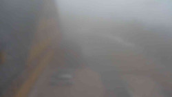 Parkoviště a hlavní vchod