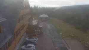 Sporthotel Kurzovní - Parkoviště a hlavní vchod - 7.5.2026 v 06:55