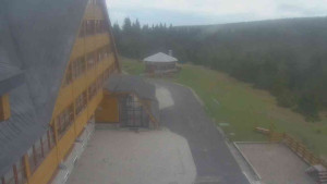 Sporthotel Kurzovní - Parkoviště a hlavní vchod - 12.5.2026 v 13:55
