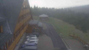 Sporthotel Kurzovní - Parkoviště a hlavní vchod - 14.5.2026 v 06:55