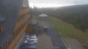Sporthotel Kurzovní - Parkoviště a hlavní vchod - 14.5.2026 v 08:35