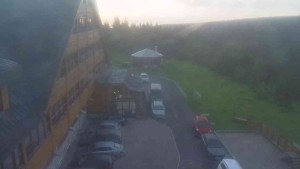 Sporthotel Kurzovní - Parkoviště a hlavní vchod - 16.6.2026 v 04:50 Sporthotel Kurzovní - Parkoviště a hlavní vchod - 16.6.2026 v 04:50