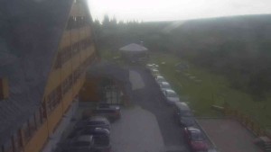 Sporthotel Kurzovní - Parkoviště a hlavní vchod - 31.7.2026 v 07:55 Sporthotel Kurzovní - Parkoviště a hlavní vchod - 31.7.2026 v 07:55