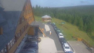 Sporthotel Kurzovní - Parkoviště a hlavní vchod - 31.7.2026 v 17:55 Sporthotel Kurzovní - Parkoviště a hlavní vchod - 31.7.2026 v 17:55