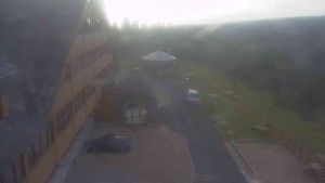 Sporthotel Kurzovní - Parkoviště a hlavní vchod - 24.8.2026 v 06:55 Sporthotel Kurzovní - Parkoviště a hlavní vchod - 24.8.2026 v 06:55