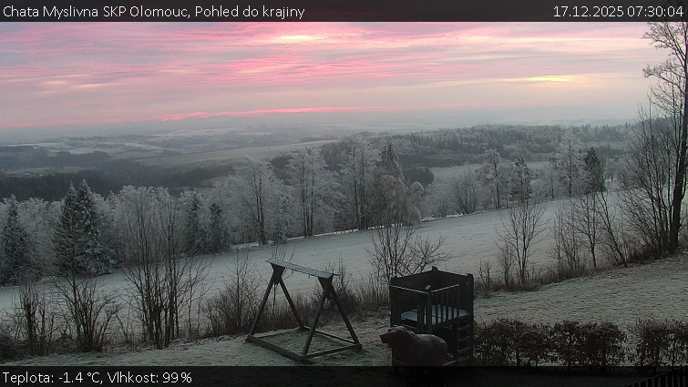 Chata Myslivna SKP Olomouc - Pohled do krajiny - 17.12.2025 v 07:30