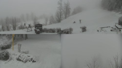 Sdružený snímek okolí chaty Myslivna