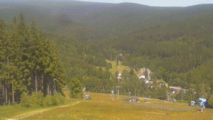 Ski Karlov - areál Karlov - Sjezdovky V Javořinách a Rodinná - 1.7.2025 v 11:31
