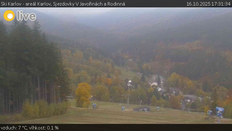 Ski Karlov - areál Karlov - Sjezdovky V Javořinách a Rodinná - 16.10.2025 v 17:31 Ski Karlov - areál Karlov - Sjezdovky V Javořinách a Rodinná - 16.10.2025 v 17:31