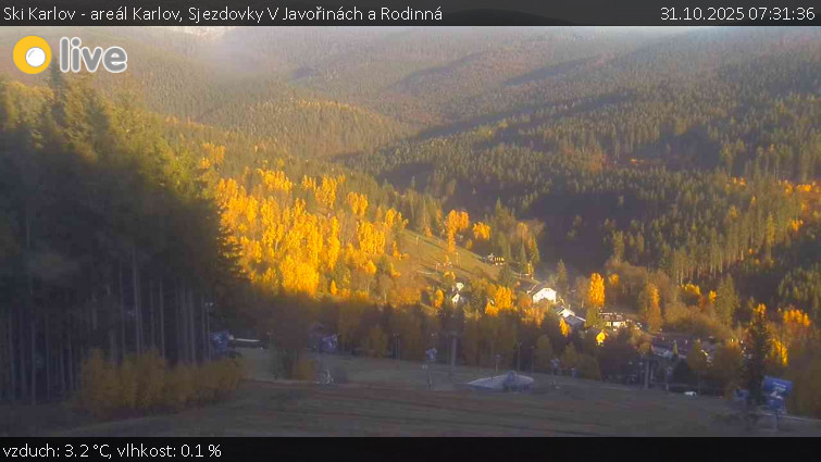 Ski Karlov - areál Karlov - Sjezdovky V Javořinách a Rodinná - 31.10.2025 v 07:31 Ski Karlov - areál Karlov - Sjezdovky V Javořinách a Rodinná - 31.10.2025 v 07:31