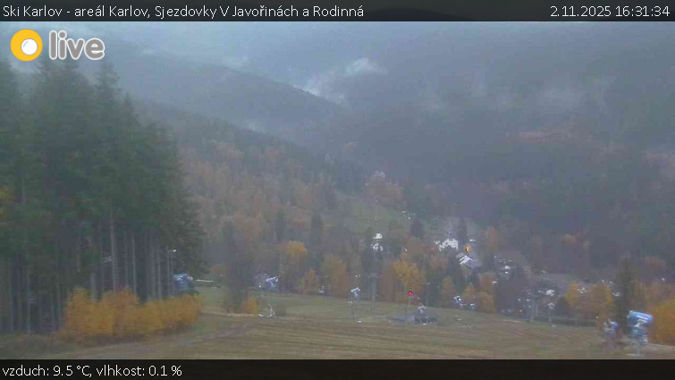 Ski Karlov - areál Karlov - Sjezdovky V Javořinách a Rodinná - 2.11.2025 v 16:31 Ski Karlov - areál Karlov - Sjezdovky V Javořinách a Rodinná - 2.11.2025 v 16:31