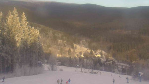 Ski Karlov - areál Karlov - Sjezdovky V Javořinách a Rodinná - 26.12.2025 v 09:31