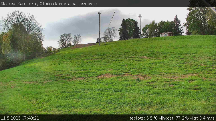 Skiareál Karolinka - Otočná kamera na sjezdovce - 11.5.2025 v 07:40 Skiareál Karolinka - Otočná kamera na sjezdovce - 11.5.2025 v 07:40