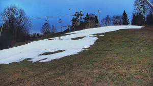 Skiareál Karolinka  - Otočná kamera na sjezdovce - 19.12.2025 v 08:55