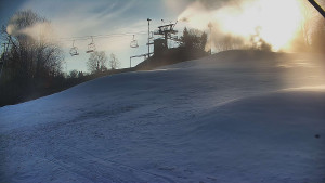 Skiareál Karolinka  - Otočná kamera na sjezdovce - 25.12.2025 v 09:40