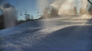 Skiareál Karolinka  - Otočná kamera na sjezdovce - 25.12.2025 v 10:50