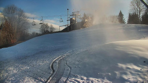 Skiareál Karolinka  - Otočná kamera na sjezdovce - 25.12.2025 v 13:02