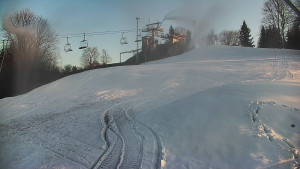 Skiareál Karolinka  - Otočná kamera na sjezdovce - 25.12.2025 v 14:55