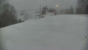 Skiareál Karolinka - Otočná kamera na sjezdovce - 22.2.2026 v 08:35 Skiareál Karolinka - Otočná kamera na sjezdovce - 22.2.2026 v 08:35