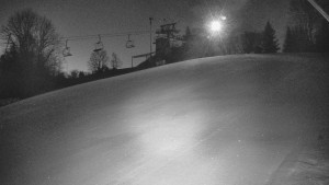 Skiareál Karolinka  - Otočná kamera na sjezdovce - 13.3.2026 v 05:05