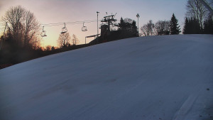 Skiareál Karolinka  - Otočná kamera na sjezdovce - 13.3.2026 v 05:45