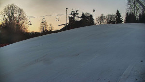 Skiareál Karolinka  - Otočná kamera na sjezdovce - 13.3.2026 v 06:05