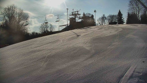 Skiareál Karolinka  - Otočná kamera na sjezdovce - 13.3.2026 v 08:40