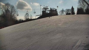 Skiareál Karolinka  - Otočná kamera na sjezdovce - 13.3.2026 v 09:25