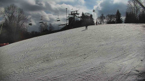 Skiareál Karolinka  - Otočná kamera na sjezdovce - 13.3.2026 v 10:40