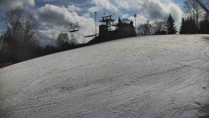 Skiareál Karolinka  - Otočná kamera na sjezdovce - 13.3.2026 v 11:02