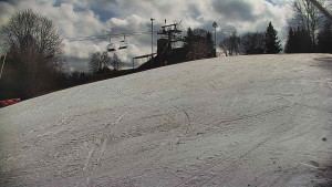 Skiareál Karolinka  - Otočná kamera na sjezdovce - 13.3.2026 v 11:20