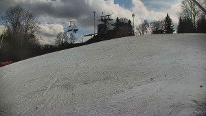 Skiareál Karolinka  - Otočná kamera na sjezdovce - 13.3.2026 v 12:05