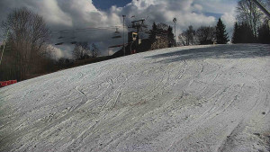 Skiareál Karolinka  - Otočná kamera na sjezdovce - 13.3.2026 v 13:40