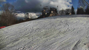 Skiareál Karolinka  - Otočná kamera na sjezdovce - 13.3.2026 v 15:15