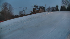 Skiareál Karolinka  - Otočná kamera na sjezdovce - 13.3.2026 v 18:10