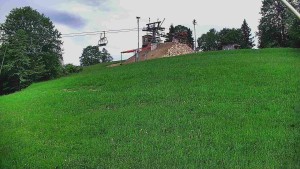 Skiareál Karolinka - Otočná kamera na sjezdovce - 30.5.2026 v 07:45 Skiareál Karolinka - Otočná kamera na sjezdovce - 30.5.2026 v 07:45