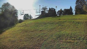 Skiareál Karolinka - Otočná kamera na sjezdovce - 16.9.2026 v 08:55 Skiareál Karolinka - Otočná kamera na sjezdovce - 16.9.2026 v 08:55