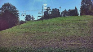 Skiareál Karolinka - Otočná kamera na sjezdovce - 16.9.2026 v 09:55 Skiareál Karolinka - Otočná kamera na sjezdovce - 16.9.2026 v 09:55
