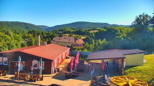 Skiareál Hlubočky - Sjezdovka skiareálu Hlubočky - 2.7.2025 v 07:45