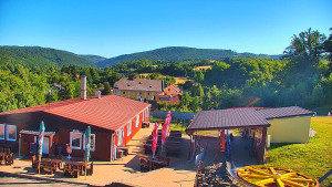 Skiareál Hlubočky - Sjezdovka skiareálu Hlubočky - 2.7.2025 v 08:15