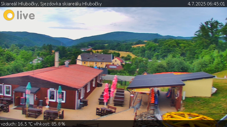 Skiareál Hlubočky - Sjezdovka skiareálu Hlubočky - 4.7.2025 v 06:45 Skiareál Hlubočky - Sjezdovka skiareálu Hlubočky - 4.7.2025 v 06:45