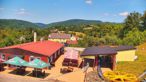 Skiareál Hlubočky - Sjezdovka skiareálu Hlubočky - 15.8.2025 v 13:45
