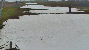 Skiareál Hlubočky - Sjezdovka skiareálu Hlubočky - 7.12.2025 v 08:45