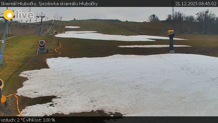 Skiareál Hlubočky - Sjezdovka skiareálu Hlubočky - 21.12.2025 v 08:45