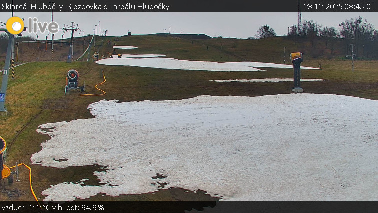 Skiareál Hlubočky - Sjezdovka skiareálu Hlubočky - 23.12.2025 v 08:45