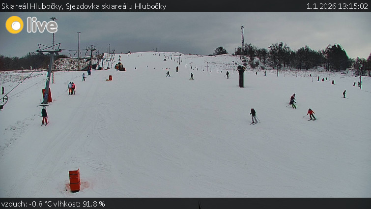 Skiareál Hlubočky - Sjezdovka skiareálu Hlubočky - 1.1.2026 v 13:15