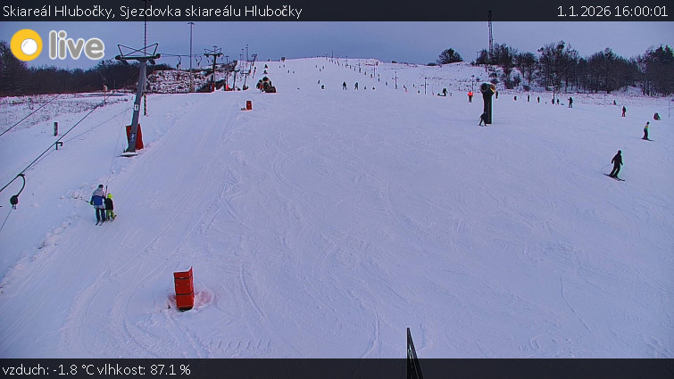 Skiareál Hlubočky - Sjezdovka skiareálu Hlubočky - 1.1.2026 v 16:00