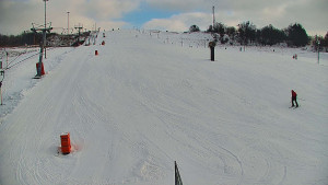 Skiareál Hlubočky - Sjezdovka skiareálu Hlubočky - 7.1.2026 v 11:45 Skiareál Hlubočky - Sjezdovka skiareálu Hlubočky - 7.1.2026 v 11:45